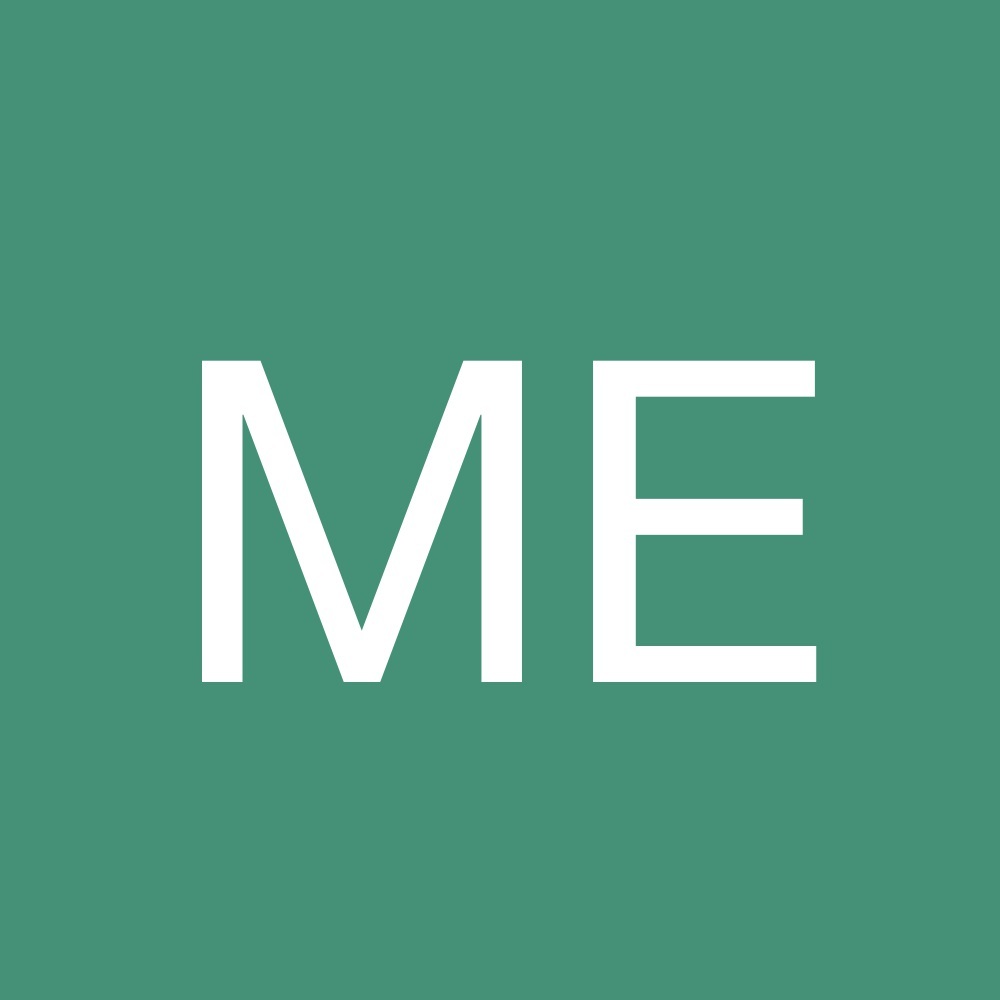 Meet your Posher, Michaela